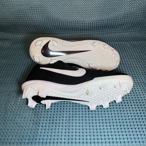 ***NWT*** Alpha Huarache Varsity Low MCS Baseball Cleats - Picture 5 of 10